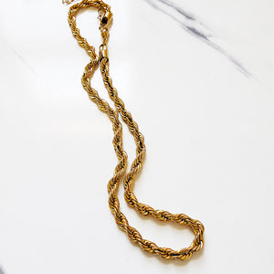 XENA Rope Necklace