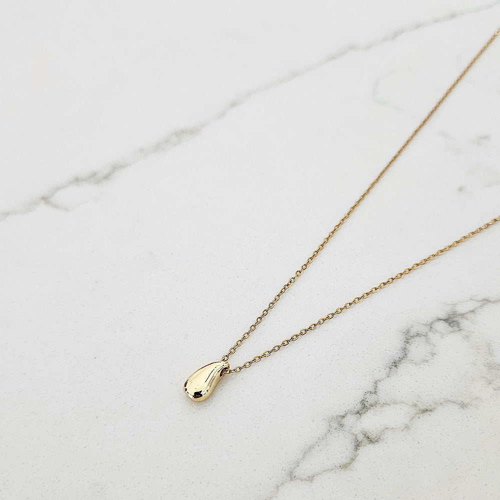 FELICITE Teardrop Necklace