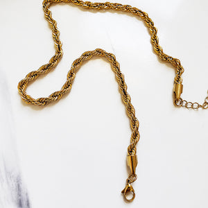 XENA Rope Necklace